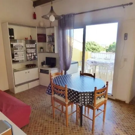 Agathes Plus 1 Agde